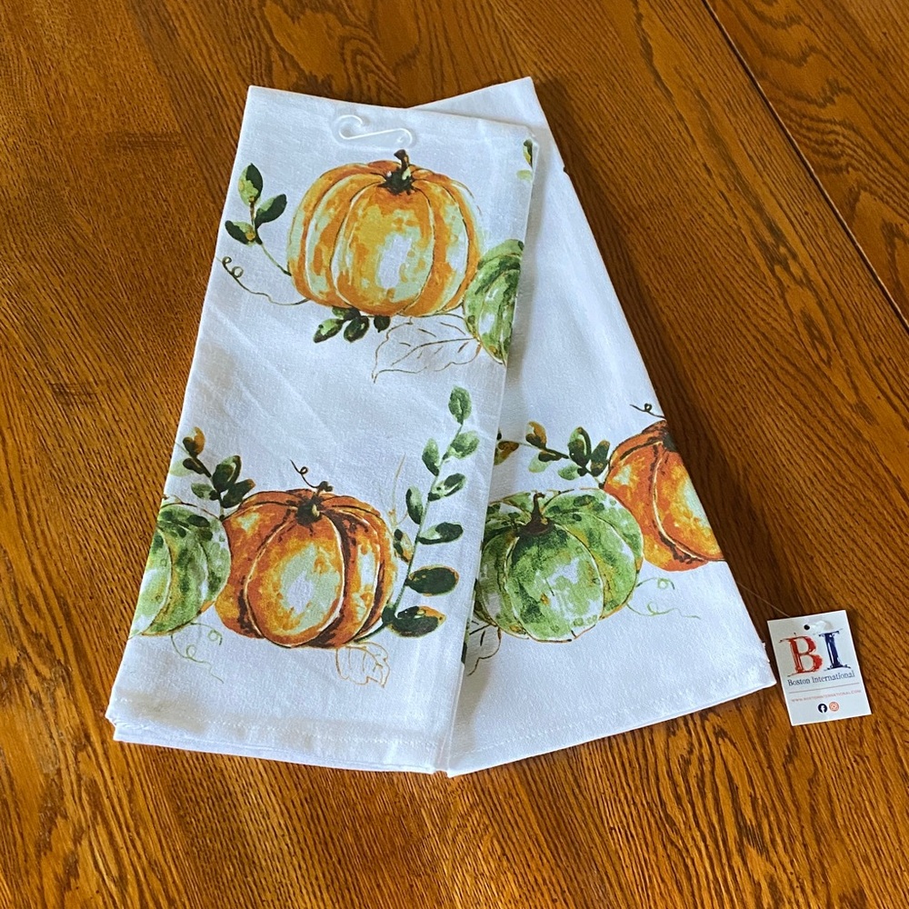 Kitchen Pumpkin Print Cotton Tea Towel - White with Orange & Green Pumpkins